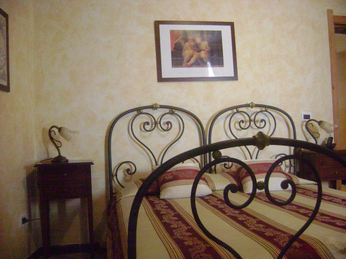 La Finestrella Di Montalto Locanda Бадалуко Екстериор снимка